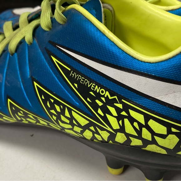 Hypervenom Phatal 2 FG - sz 7 - Picture 2 of 5